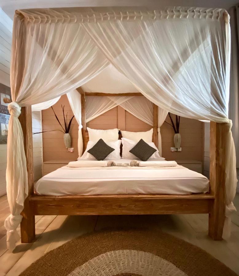 Samura Maldives Guest House Thulusdhoo Eksteriør bilde